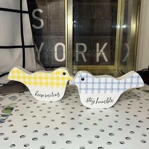 New Set of Two Tabletop Birds “Keep Smiling” & “Stay Humble”